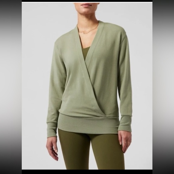 ATHLETA EUCALYPTUS OLIVE PURANA V-NECK WRAP SWEATSHIRT SWEATER 
Size Large - Picture 4 of 12